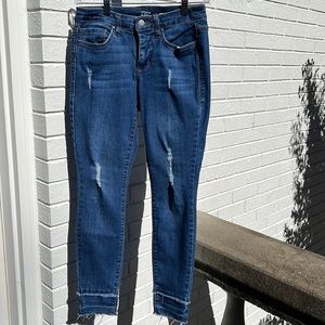 Crown & Ivy women’s jeans